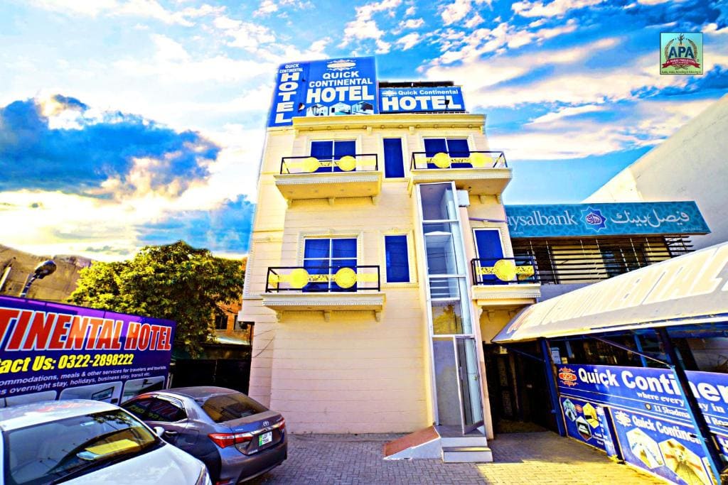 Quick continental Hotel - Jail Road - Main view
