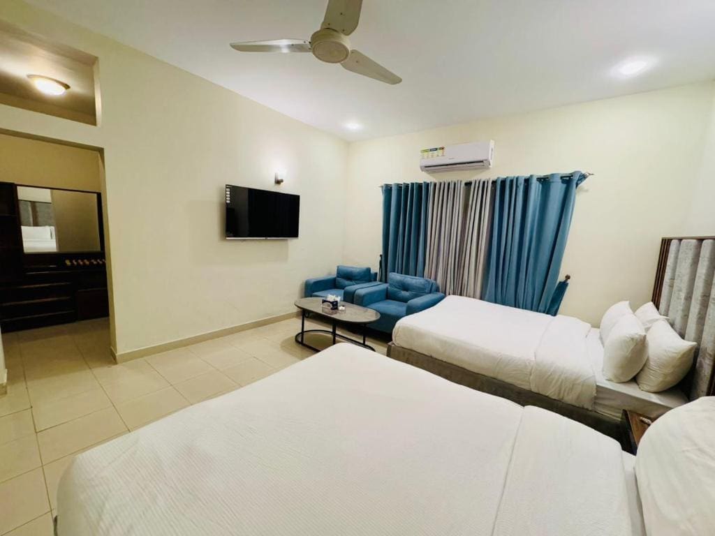 Solace Inn - Main view