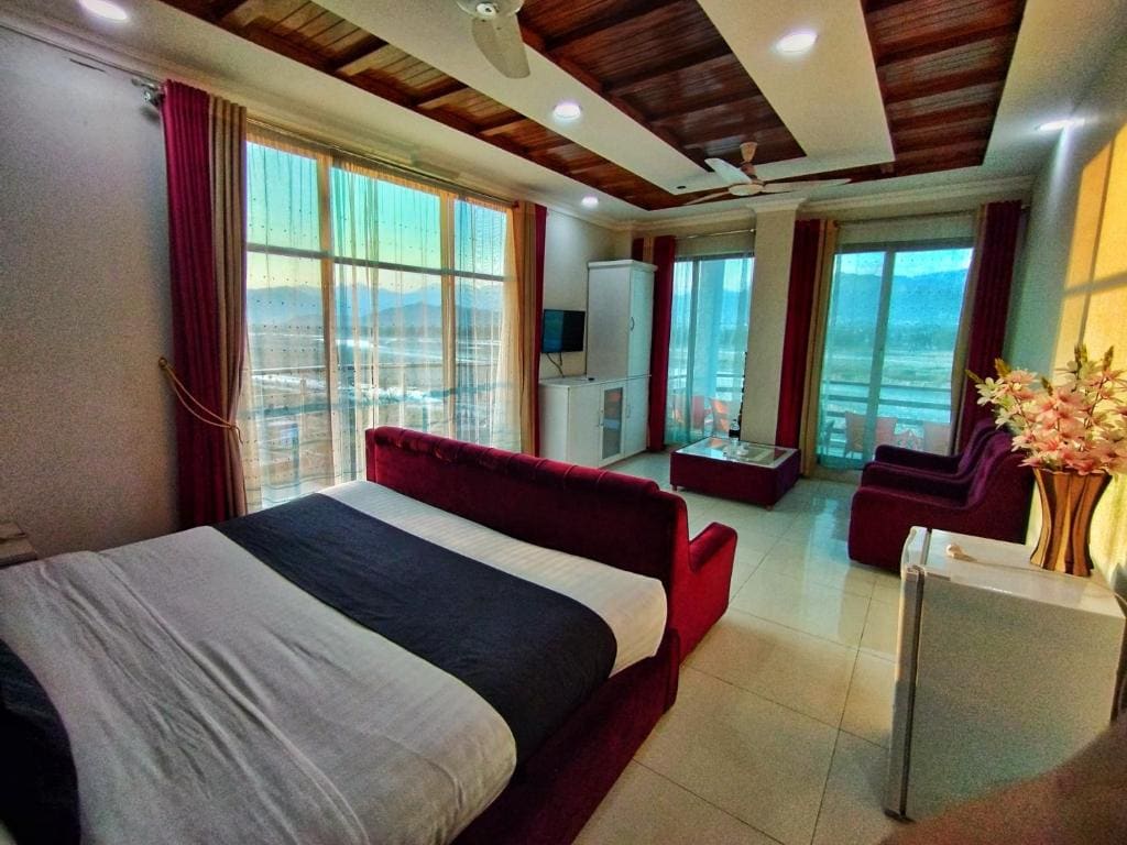 Swat Hilton Hotel by Khan Familia Travels - Weergave 6