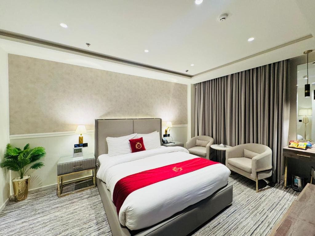 Taj Hotel Suites F-7 Islamabad - View 6
