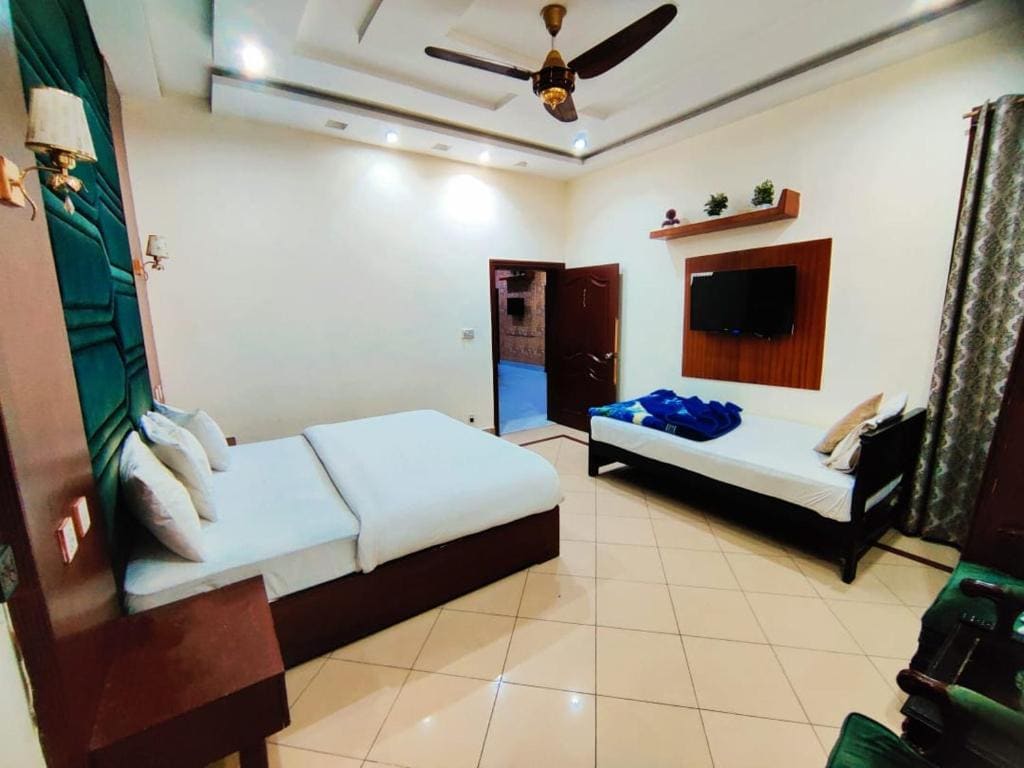 Hotel Pak Continental Multan - View 7
