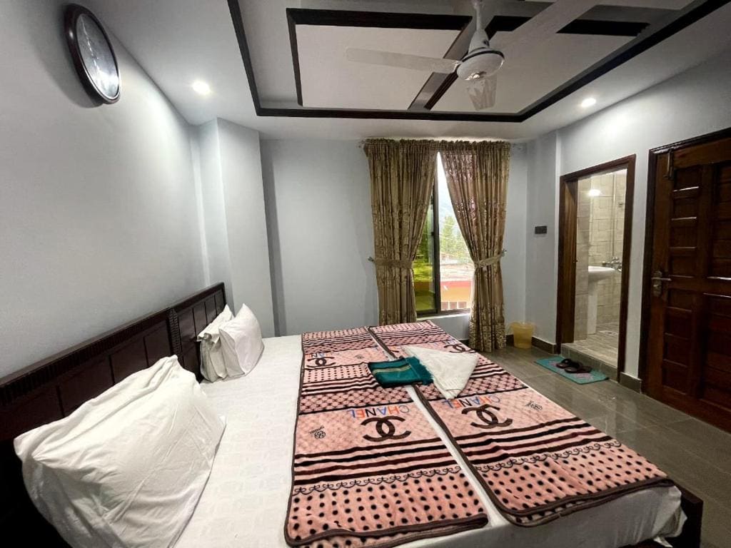 The lodge Guest House - View 2