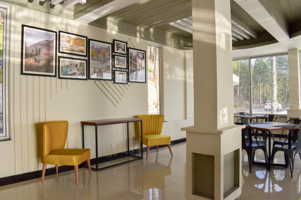 The Point by Roomy, Thandiani - View 4
