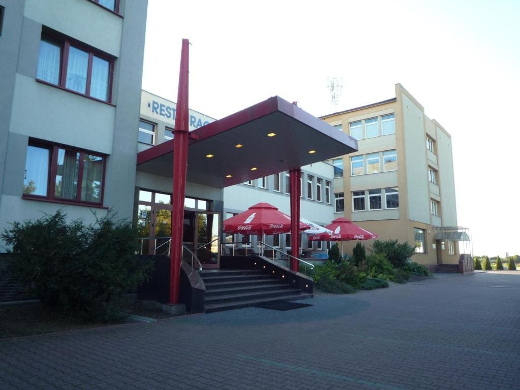 Carina Hotel - Main view