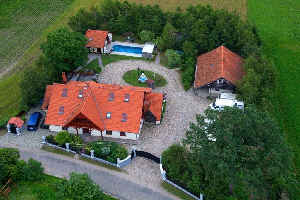 Dworek Mazurski Lizer - Main view