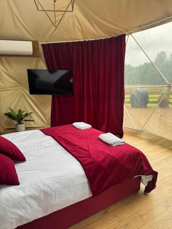 Glamping LA BELLA Suntago - View 2