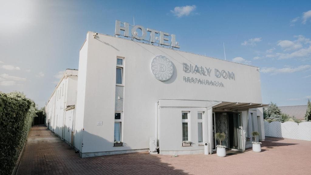 Biały Dom Henlex Hotel Restauracja - Main view