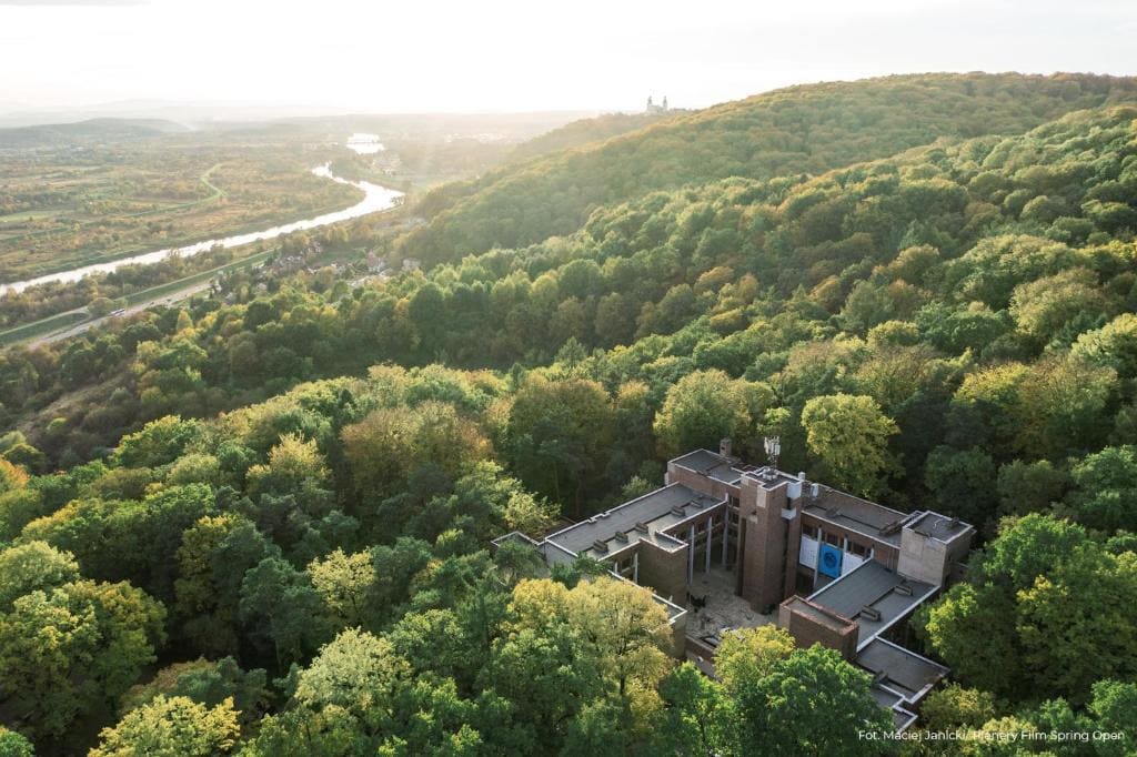 Forest Hotel - Main view