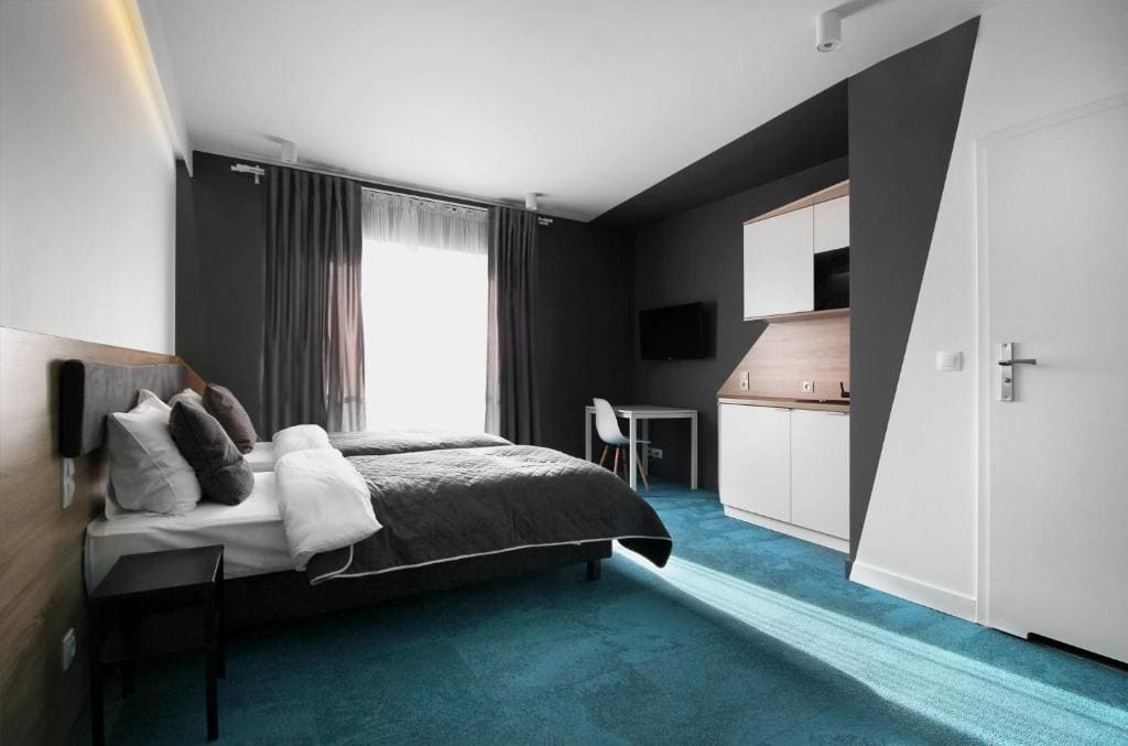 Lemon Plaza Hotel - View 2