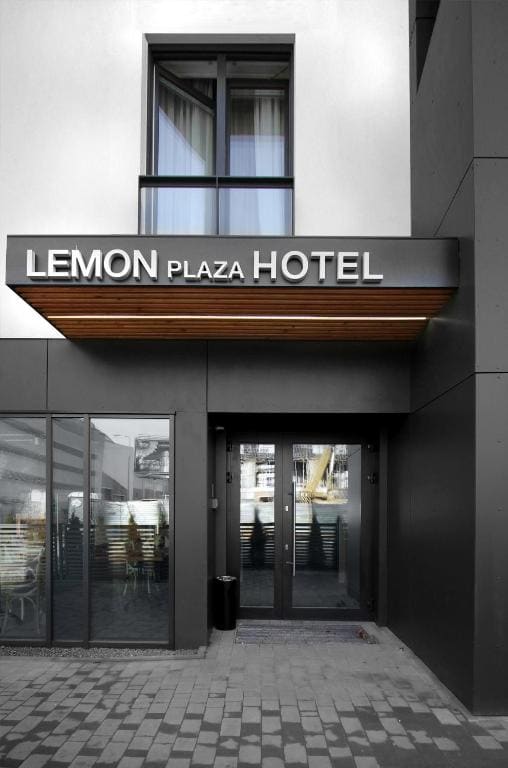 Lemon Plaza Hotel - View 5