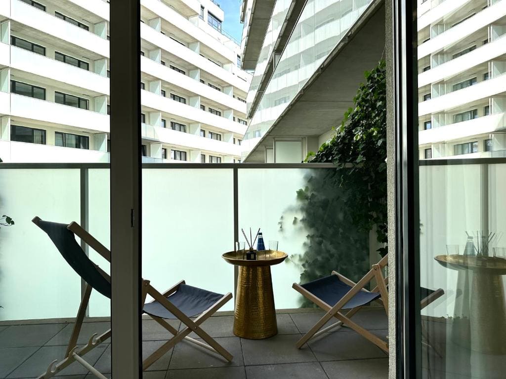 Hotels - View 6