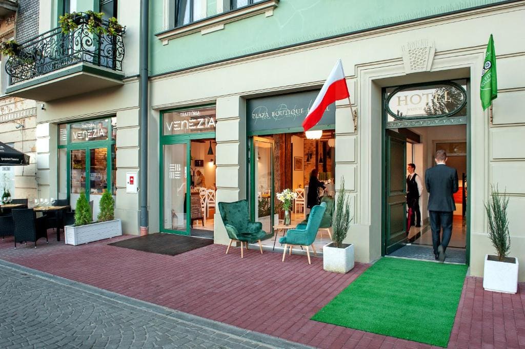 Plaza Boutique Hotel - View 5