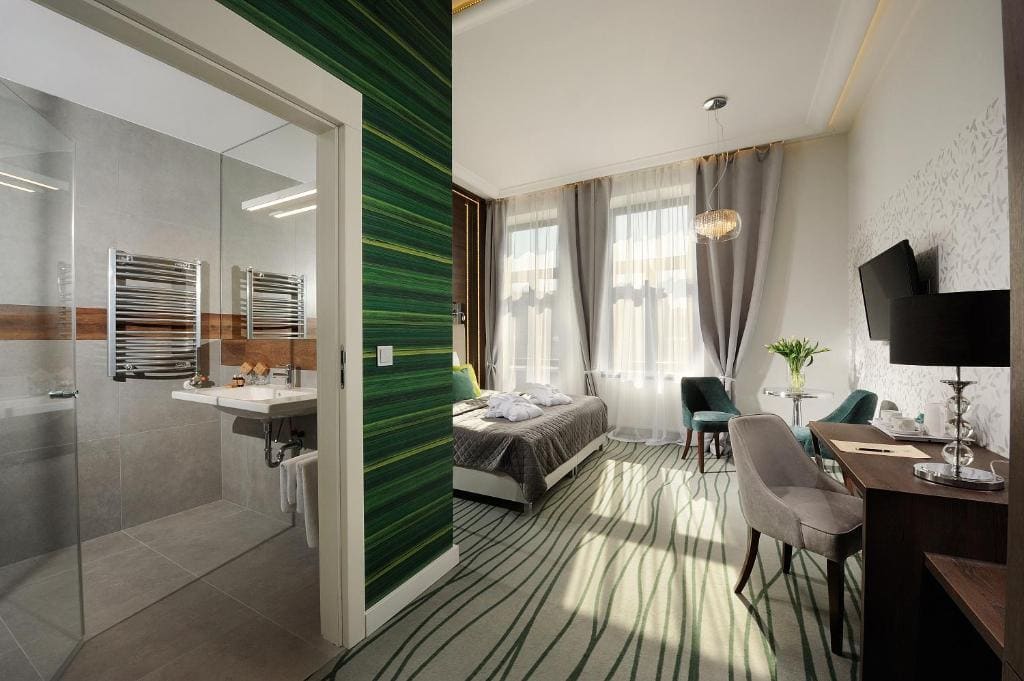 Plaza Boutique Hotel - View 7
