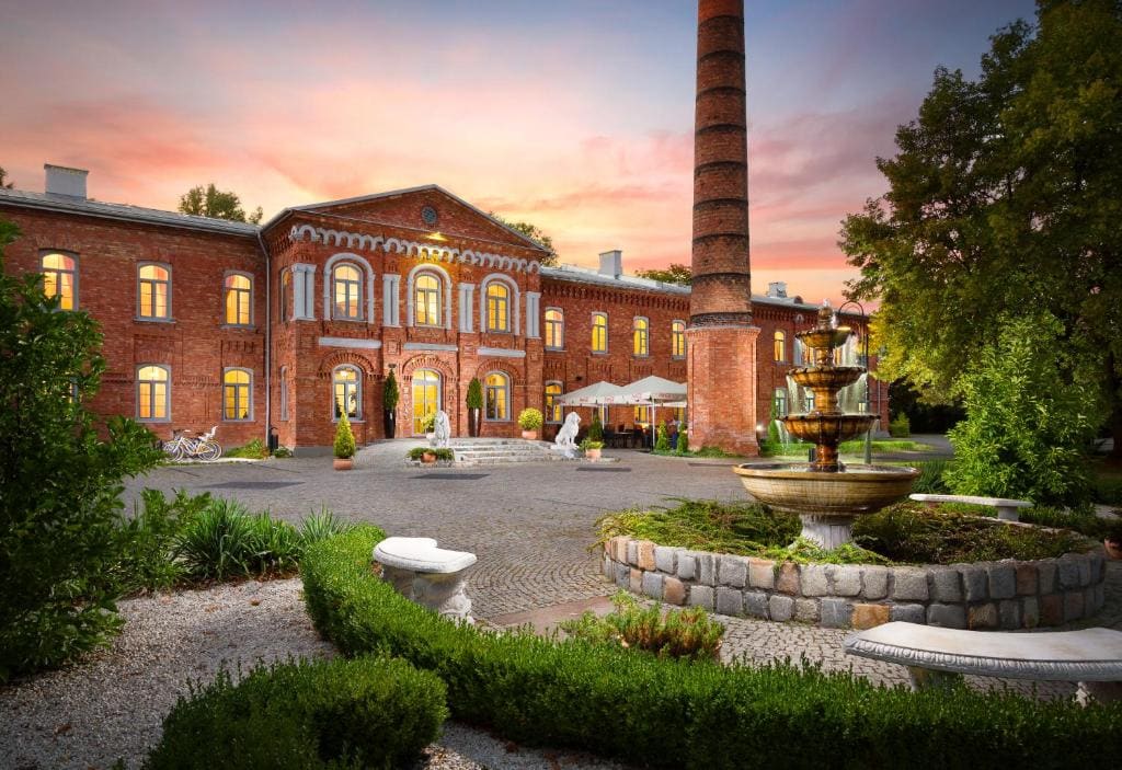 Royal Hotel Modlin - Main view