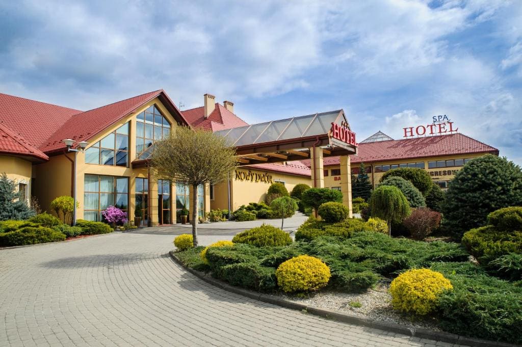 Hotel Wellness & Spa Nowy Dwór - Main view