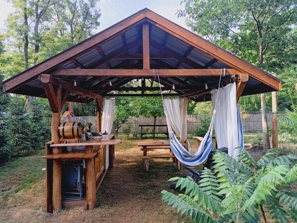 Wood Camping - View 3