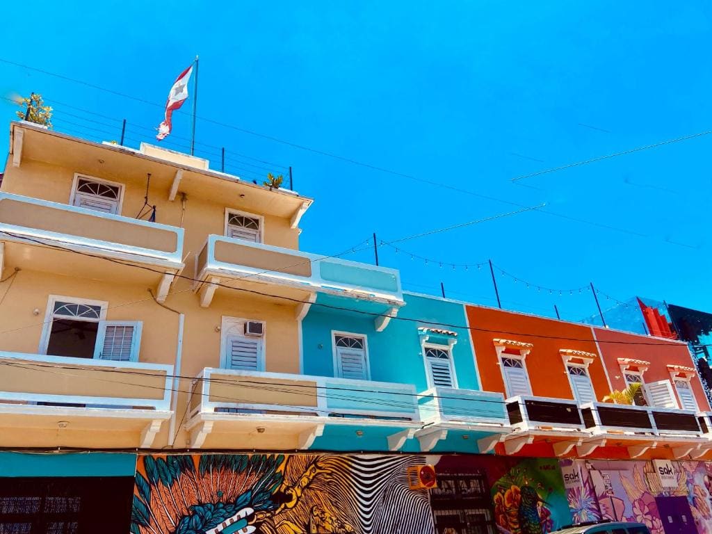 La Calma Poshtel - Main view