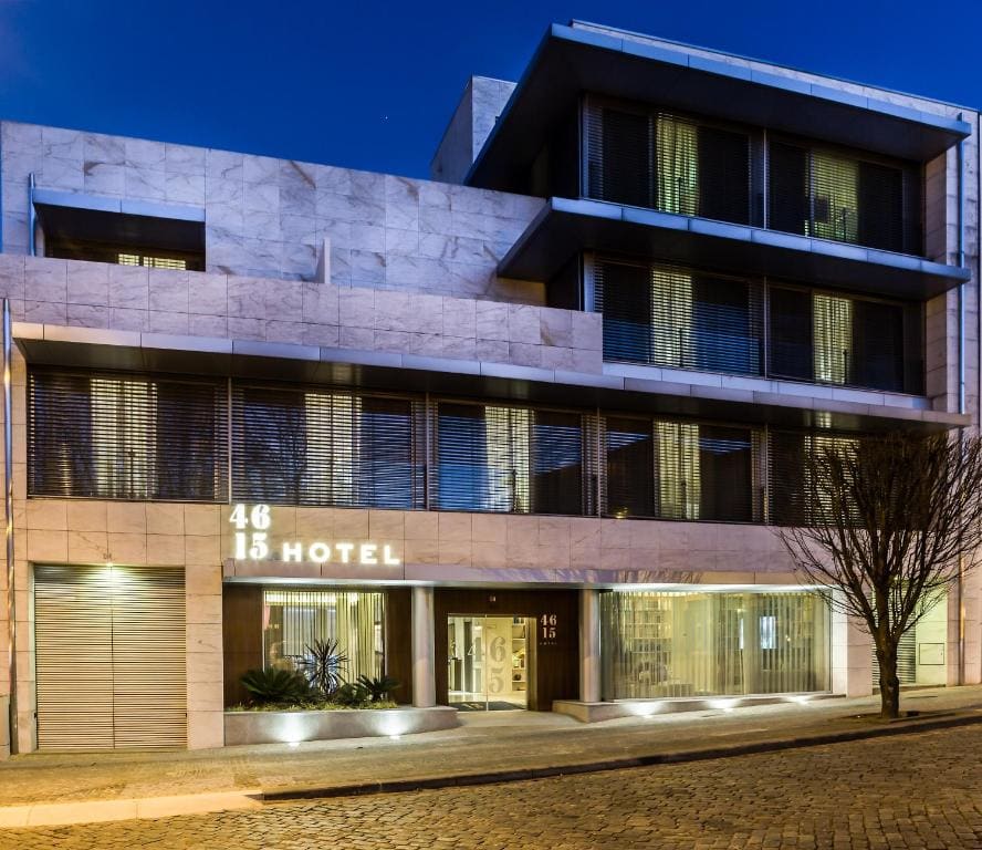 4615 Hotel - Main view