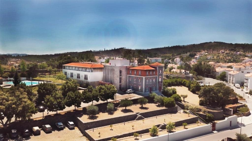 Amoras Country House Hotel - Main view
