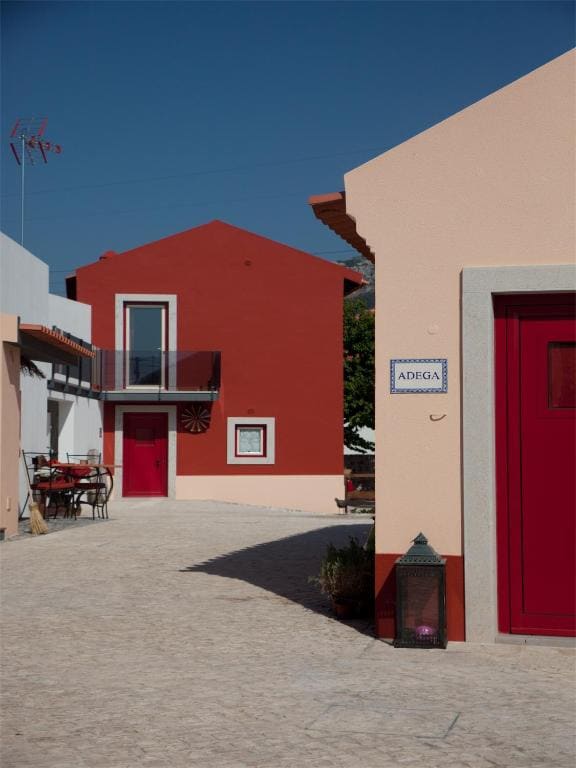 Artvilla - Main view