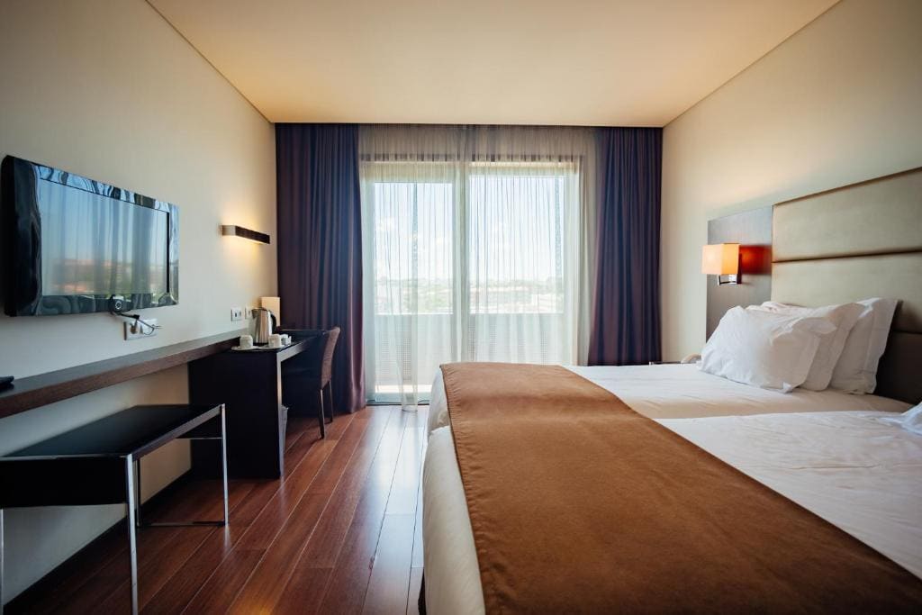 Axis Porto Business & Spa Hotel - View 2
