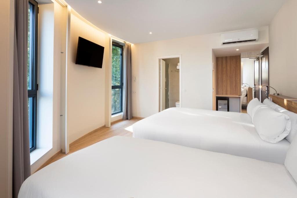 B&B HOTEL Lisboa Montijo - View 6