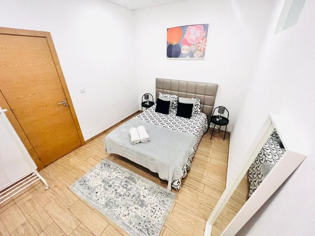 Central Lisbon rooms, ideal location for tourists - View 6