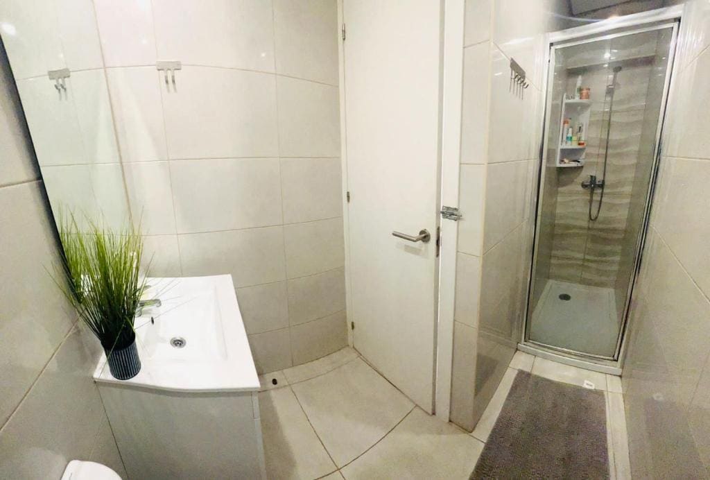 Central Lisbon rooms, ideal location for tourists - View 2