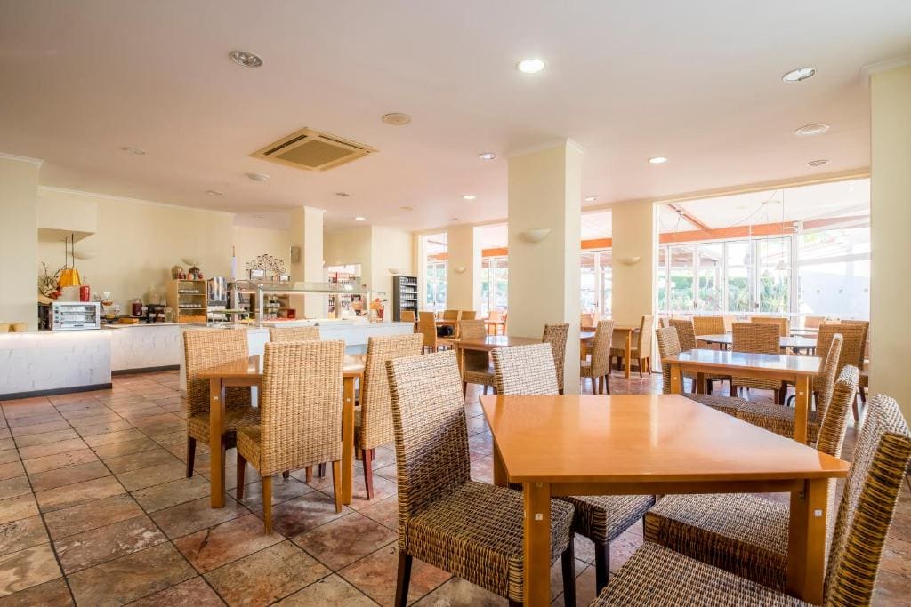 Clube Porto Mos - Sunplace Hotels & Beach Resort - View 3