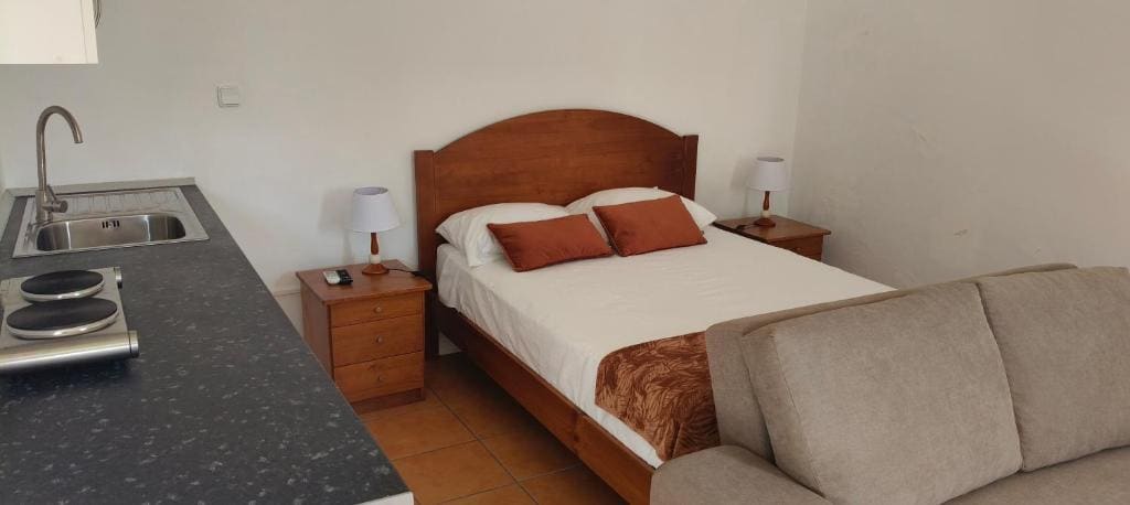 Faial Oceanfront Getaway AL - View 5