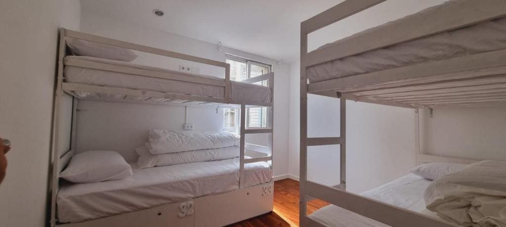 Owls Hostel Ribeiro - View 2