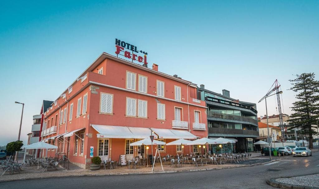 Hotel Farol - Main view