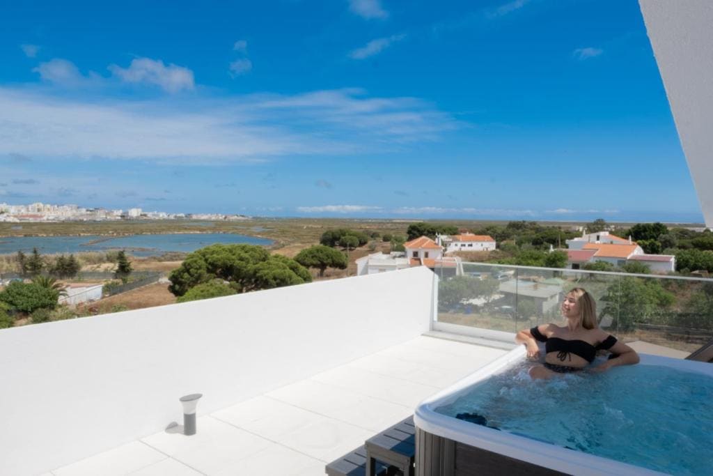 Ria Formosa Guest House - Main view
