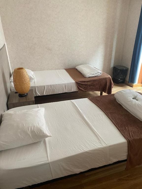 7Lisbon Downtown Private Bedroom With Balcony - View 4