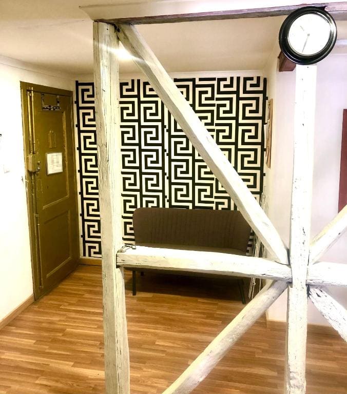 7Lisbon Downtown Private Bedroom With Balcony - View 3