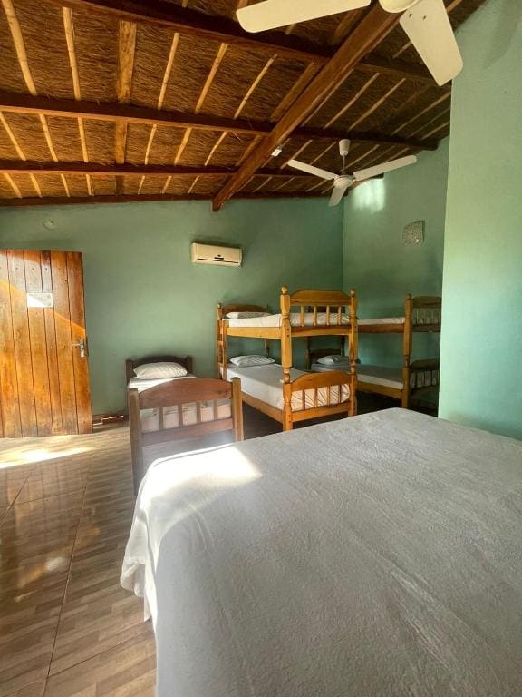 Tupasy Marangatu Hostal - View 2