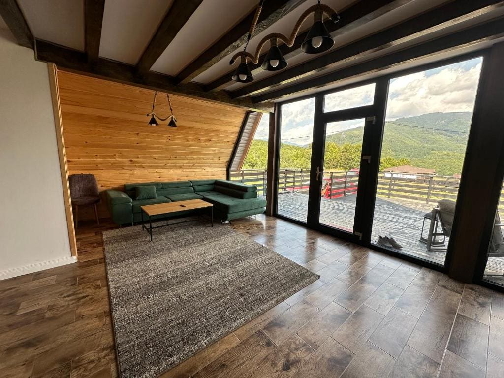 A 3 villa - View 3