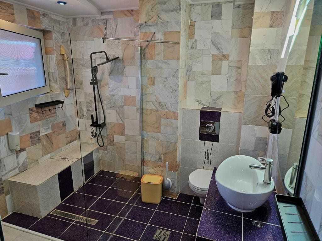 Amethyst House Therme & Bucharest Otopeni Airport - View 2