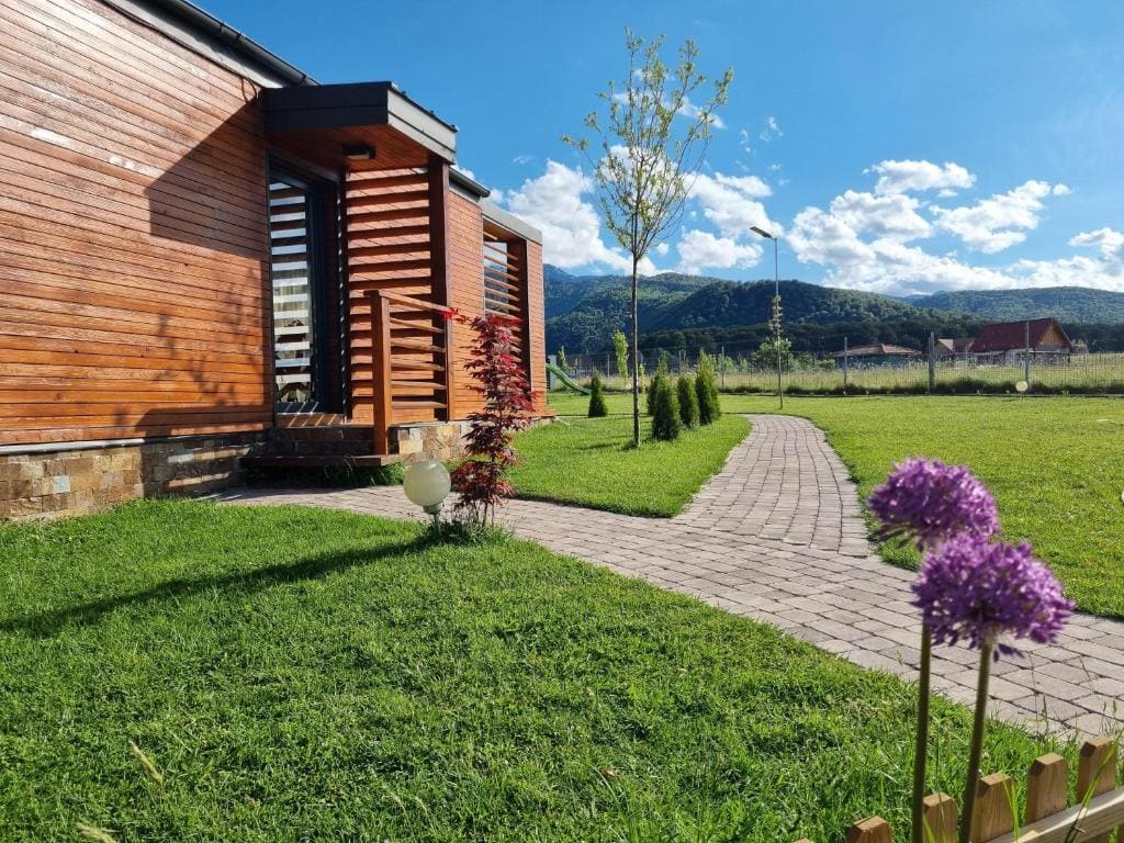 Casa Iarina - View 6