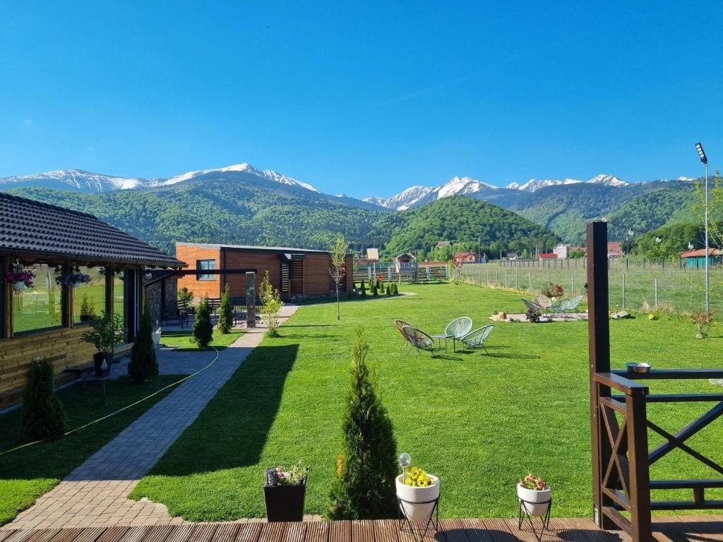 Casa Iarina - View 2