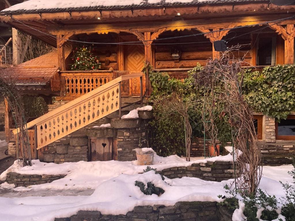 Suită PIN - CĂTUN - View 5
