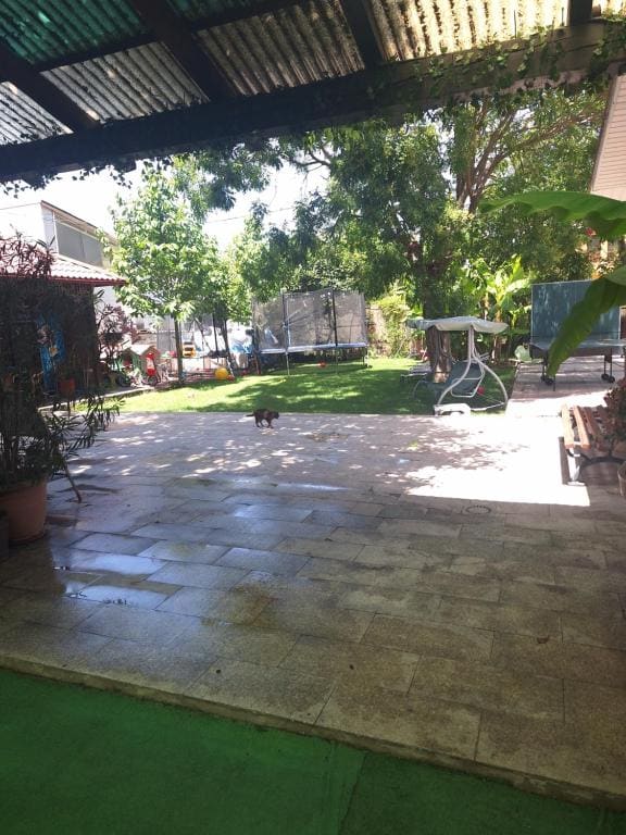 Casa inflorita garsoniere etaj - View 4
