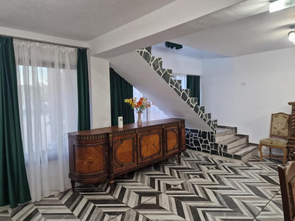 Casa Iuliana - View 5