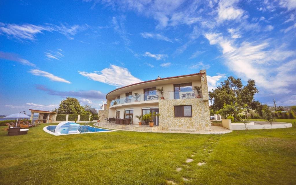 Casa Miralago Boutique - Main view