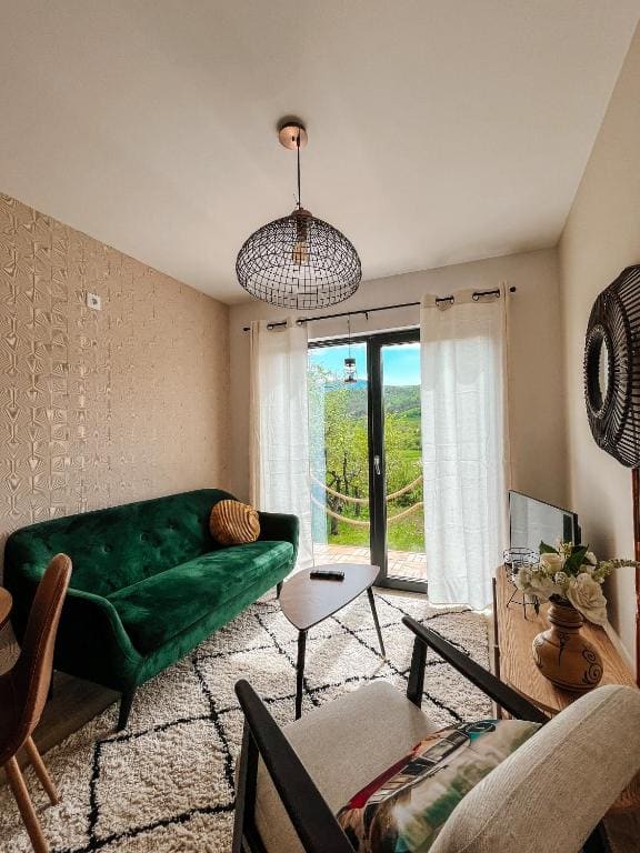 Elysian Fields - Tiny House 'Evergreen' - View 7