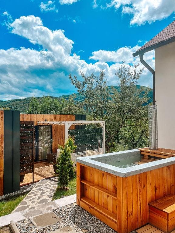 Elysian Fields - Tiny House 'Evergreen' - View 3