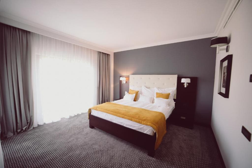 Hotel Helen - View 6