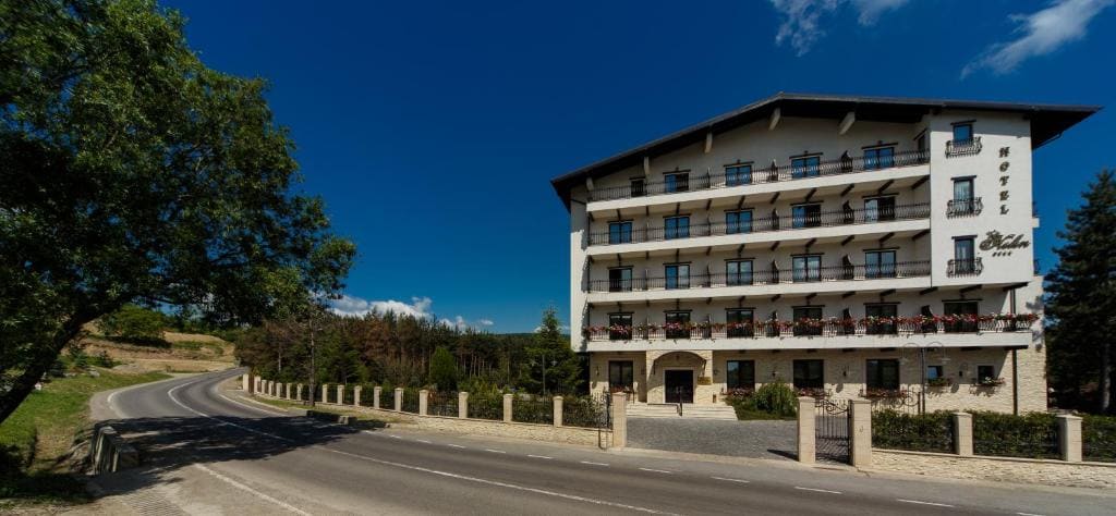Hotel Helen - Main view