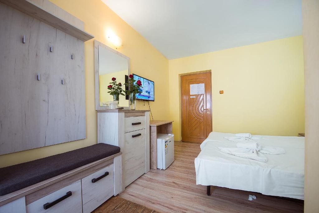 COMPLEX Alutus -Camere de inchiriat - View 7