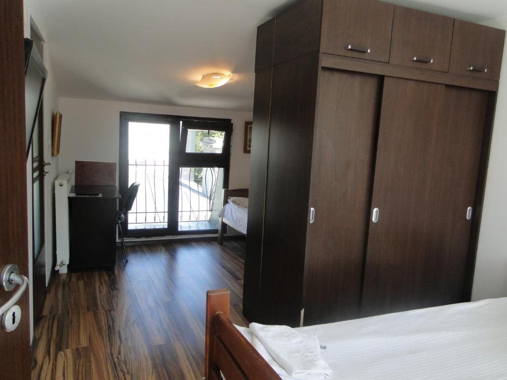 Hostel Bella Italia - View 6